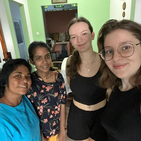 Sheru Guest Matara Exterior foto