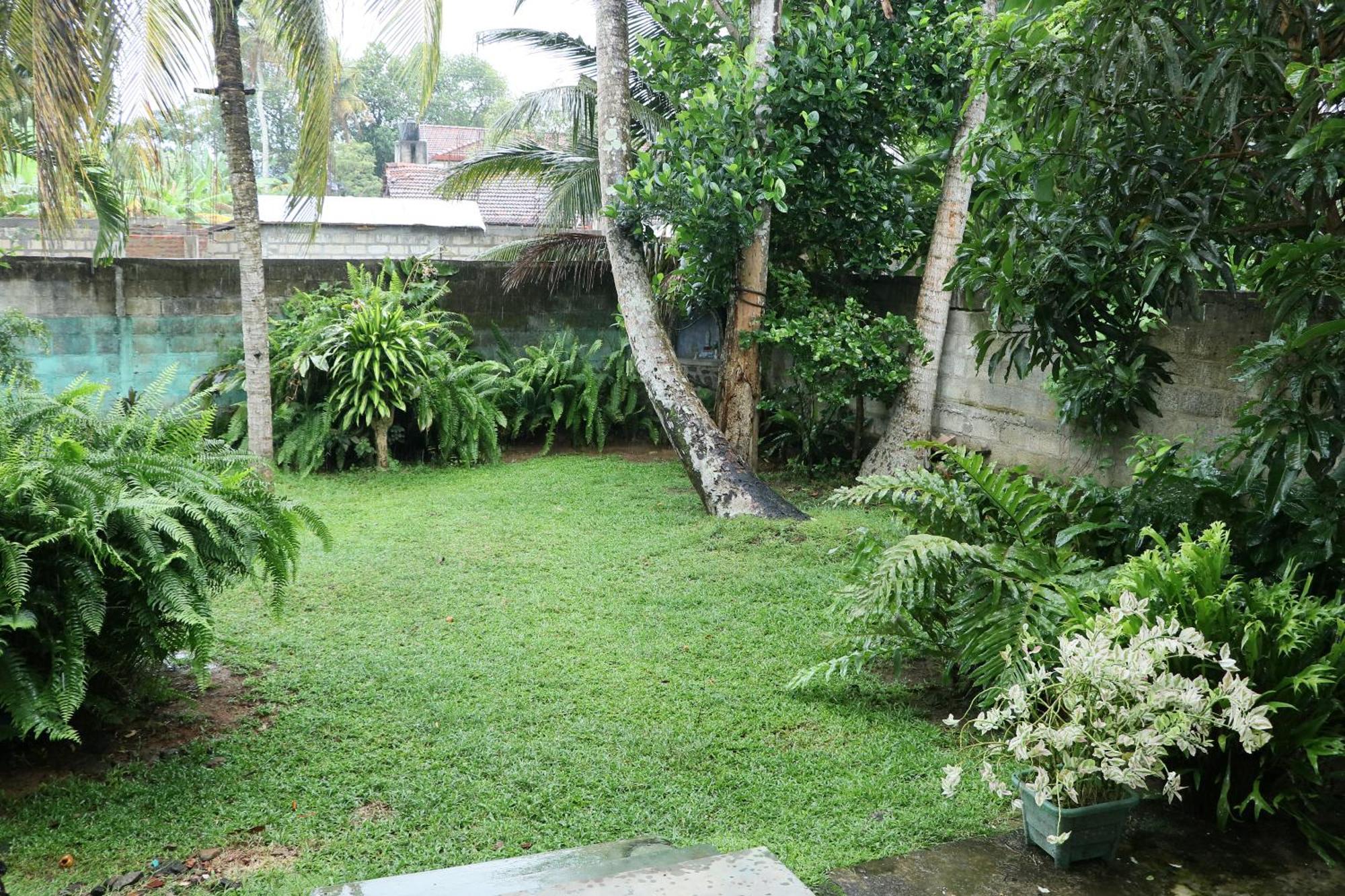 Sheru Guest Matara Exterior foto